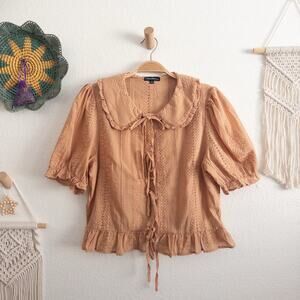 Chocolate U.S.A. Sandstone Peter Pan Collar Embroidered Tie Detail Size Large